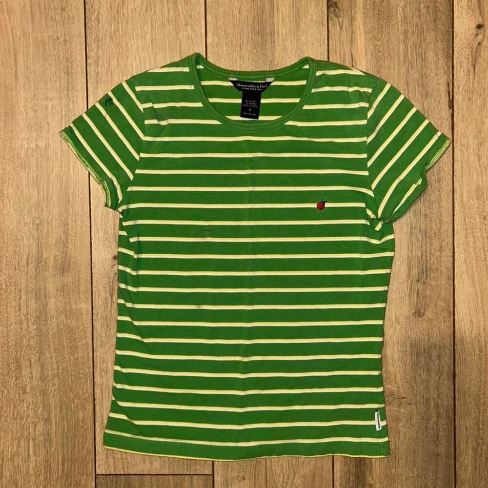 Y2K abercrombie green striped baby tee
